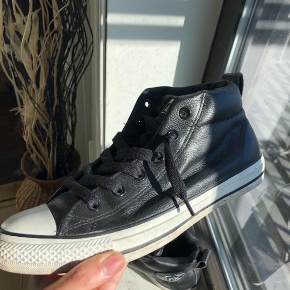 Converse💕
